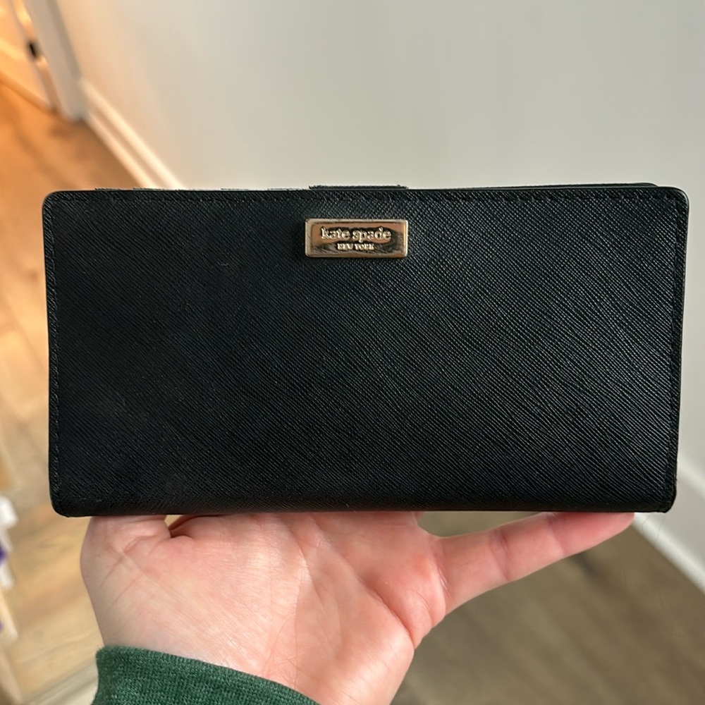 Kate spade textured leather wallet